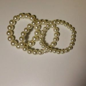 Set of 3 Pearl Bracelets